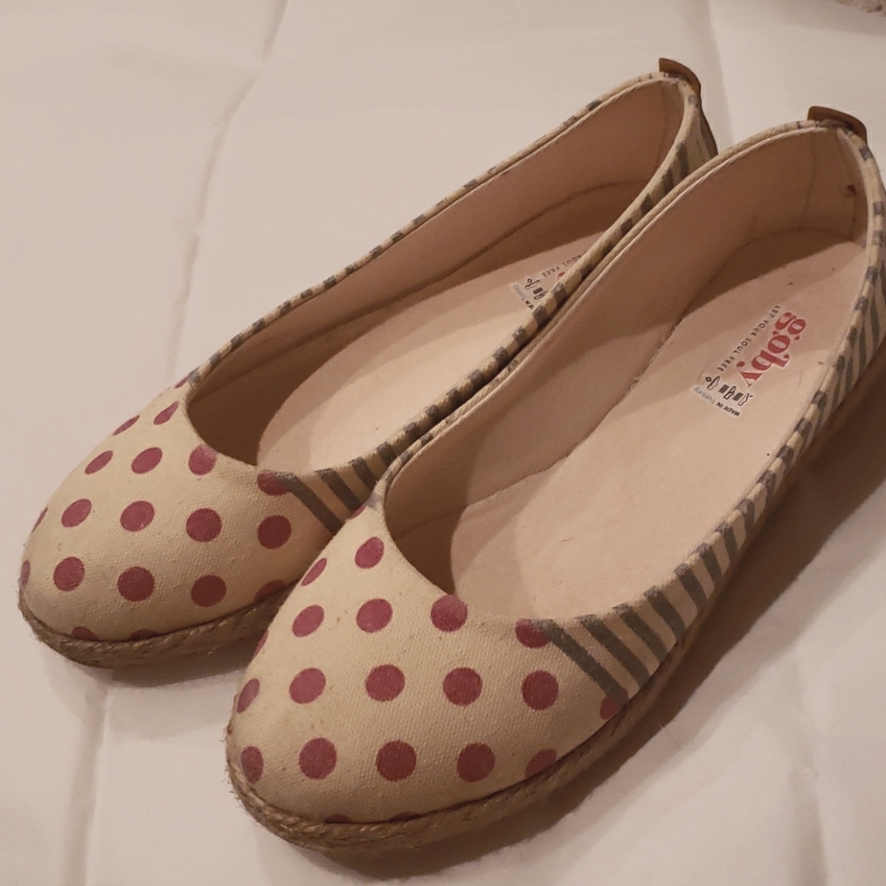 Goby Espadrilles - Picture 2 of 7